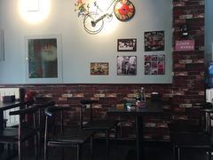 大堂-愉肴麻辣香锅(中北镇店)