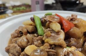 Stewed Chicken with Beef Penis