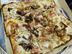 -UMAMI乌玛米披萨·汉堡·清真Halal(红岭北店)