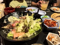 -山川小町·极番烧肉(新地假日广场店)