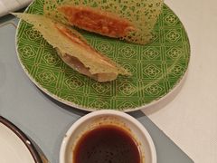 -品海楼·大连海胆锅贴馆(东港店)