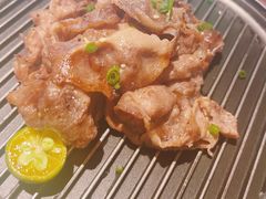 三文鱼牛油果蔬菜沙拉-山葵家居酒屋(天目里店)