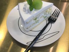 哈密瓜鲜奶蛋糕-KYO COFFEE(胶州路店)