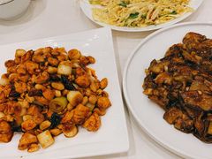 拌白菜心-巢香扣肉馆