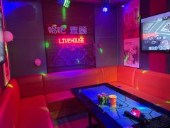 -唱吧麦颂KTV(百联青浦购物中心店)