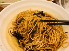-三两春肚肺汤(崂山路店)