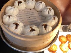 -上海龙之梦万丽酒店