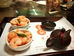 龙井虾仁-玲珑小镇·杭帮私房菜