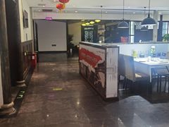 -鸭王烤鸭店(三里河店)