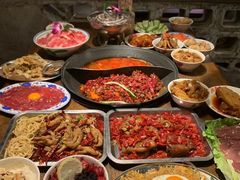 -萍姐火锅·公路夜市(武汉首店)