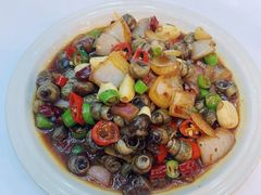 -老鄞江清水龙虾•赵赵家(江北店)