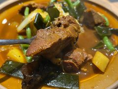 一口香鲜骨煲-宏状元现熬粥·京味菜(三里河店)