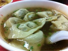 汤馄饨-潘国仙耳光馄饨(黄家阙路店)