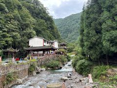 -西岭雪山大飞水景区