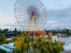 -七彩云南欢乐世界