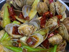 隔壁店的辣炒花蛤-清真·马峰烤肉(小学习北巷店)