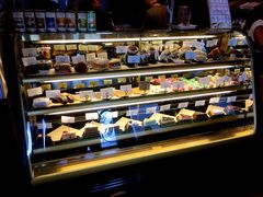 -Cha Café and Bistro