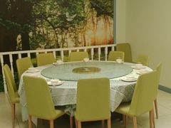 包厢-雅逸居海鲜小厨