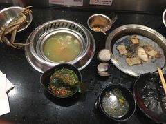 -钱小主·自助回旋烤肉火锅餐厅(东方新天地店)