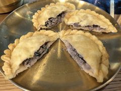 牦牛肉馅饼-陀岗美食·云南藏式特色餐厅