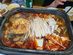 -鱼众不同·鸡公煲·烤全鱼(国顺路店)