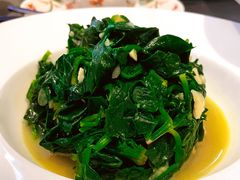 -江宴渔村·鱼鲜土菜(紫荆广场店)