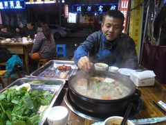 -金鼎雪山牦牛杂火锅(理县总店)