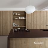 由车库改建的明亮宁静大屋