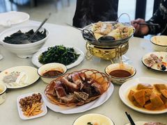 -卢老鸭饭店(楚雄到昆明方向店)