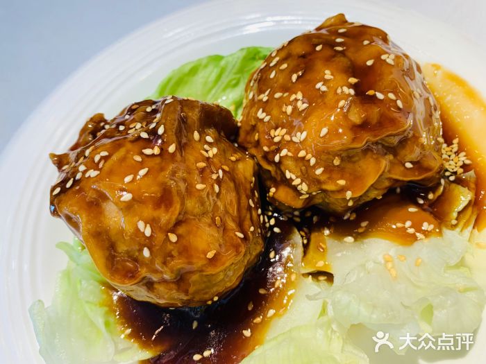 峨嵋酒家(德内店)蟹黄狮子头图片