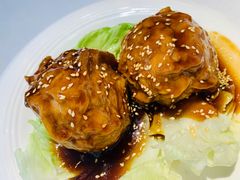 蟹黄狮子头-峨嵋酒家(德内店)