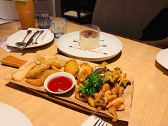 小吃拼盘-必胜客(WOW中心城店)