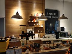 -彳亍咖啡·这里(水湾路店)