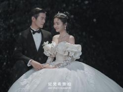 -纪梵希旅拍婚纱摄影(大连总店)