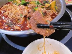 -周良天山牛杂城(天山路总店)