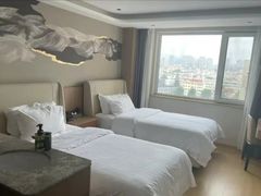 -爱舍海岸酒店(香港中路五四广场店)