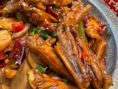 -多嘴超级肉蟹煲(中街恒隆故宫店)