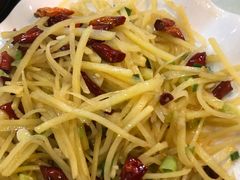 -渝君重庆火锅(嘉宾路店)