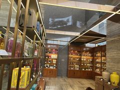 -歌德老酒行(上海五角场凯悦酒店)