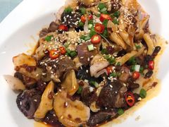 馋嘴墨鱼三宝-添福来墨鱼饺子 · 海鲜东北菜(大连星海·黄浦路店)