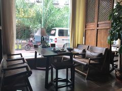 -碧露轩·大益茶体验馆(镇江路店)