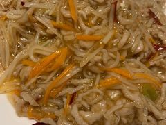 鱼香肉丝-直隶安家牛肉罩饼(建华店)