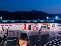 -Blue Concept Cafe&Farm·關於藍