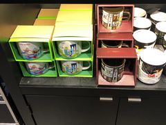 -星巴克(香港国际机场44号闸店)