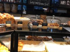 -麦田工坊(月湖店)