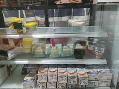 -蜜蜂小象·榴莲千层蛋糕(时代汇11栋店)