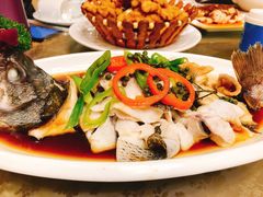 -金牌餐厅·天津菜·八珍豆腐·老爆三(瓷房子店)