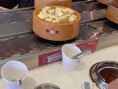 -龍歌自助小火锅(市南金茂湾店)