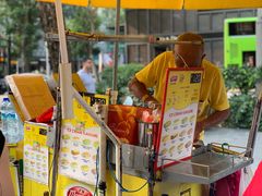 -詹爷爷乌节路街头冰淇淋