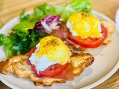 -Common Table · Brunch & Coffee